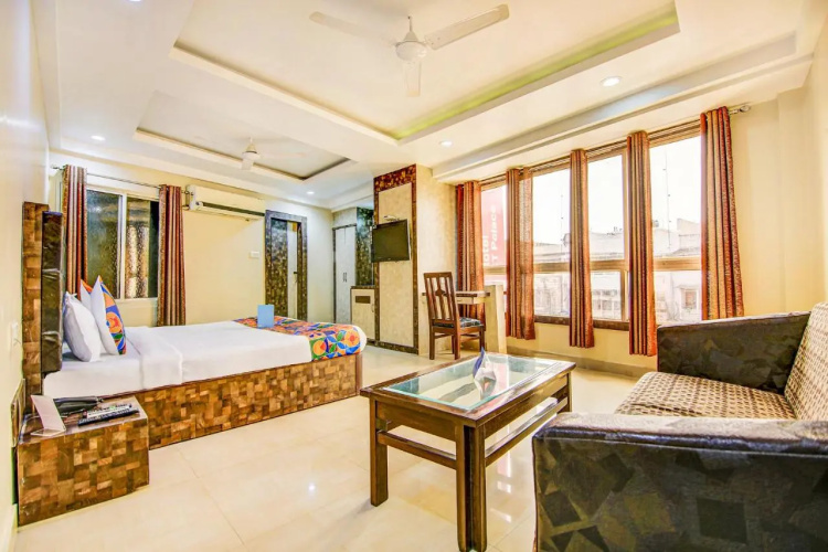 Fabhotel Ct Palace