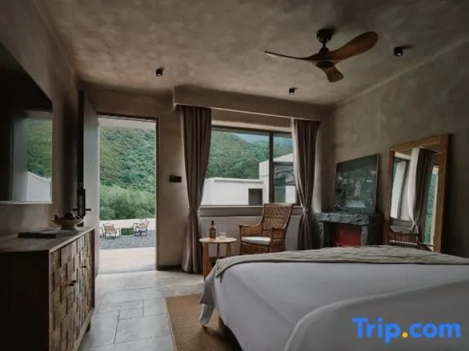 Double Cottage