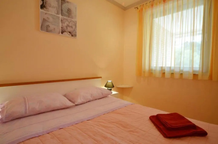 Apartments Benussi 1045