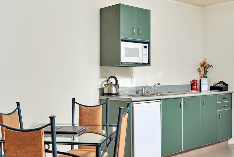 1 Bedroom Suite