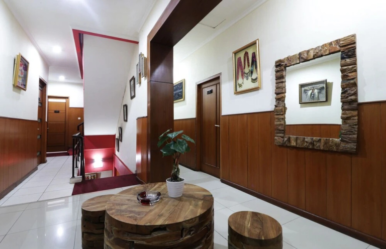 58 Guest House
