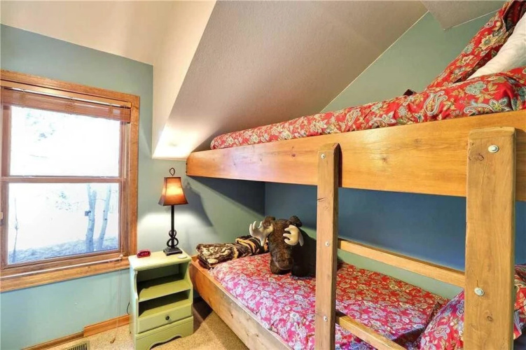 Hideaway Cabin House