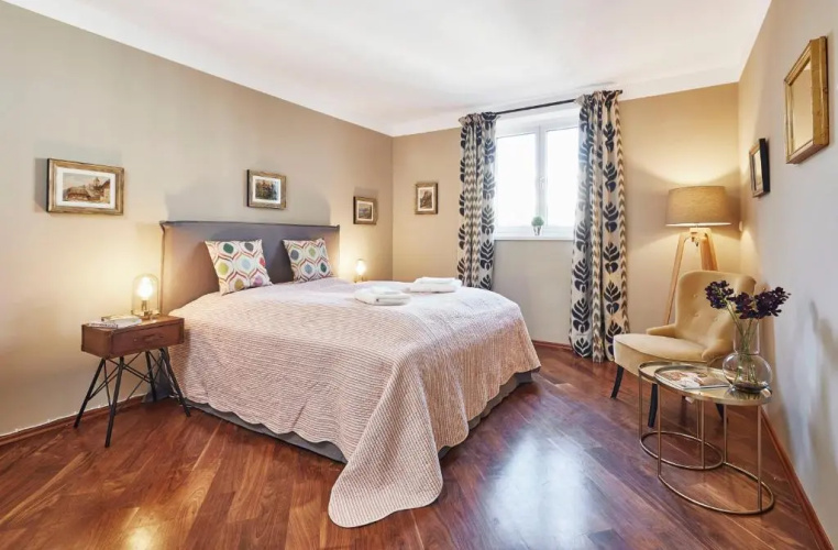 Vienna Penthouse 2