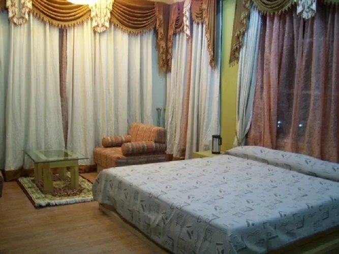 Hotel Silver Star by ADB Rooms