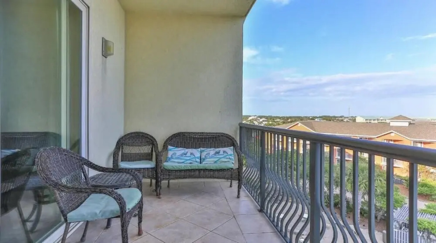 Beach Resort 507