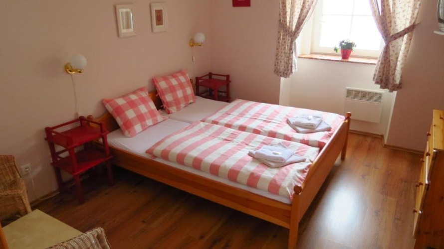 2 Bedrooms Suite