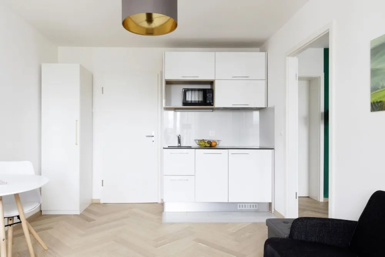 Nest- Badenerstrasse