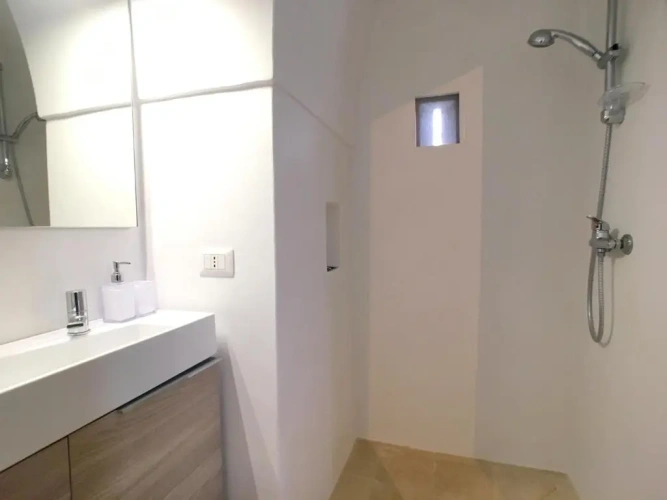 Deluxe Studio