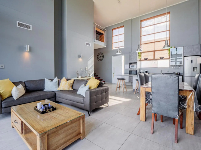 516 Point Bay - Super Stylish for Less