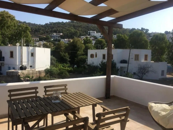 Apartment with balcony