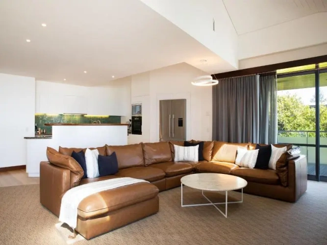 2 Bedrooms Apartment with balcony