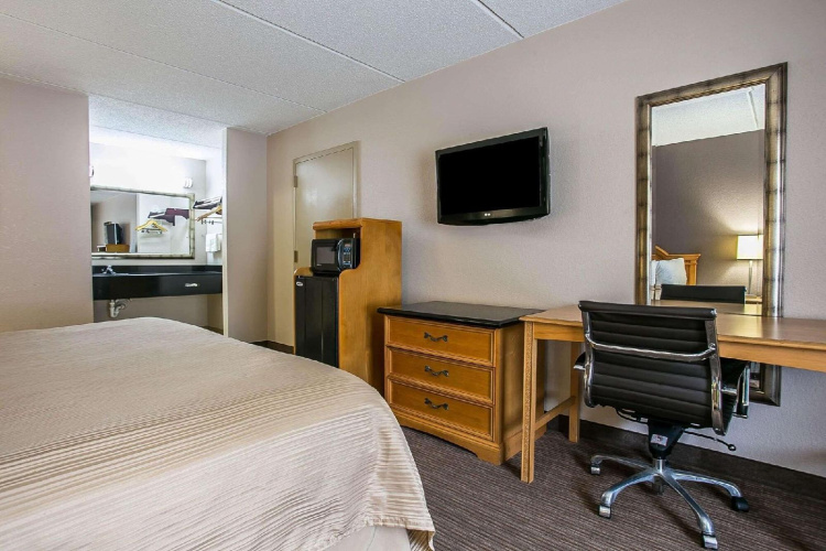 Comfort Inn
