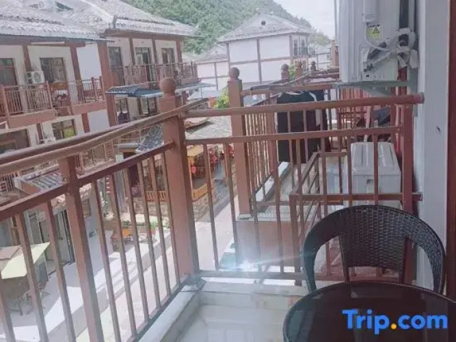 Zehui Homestay