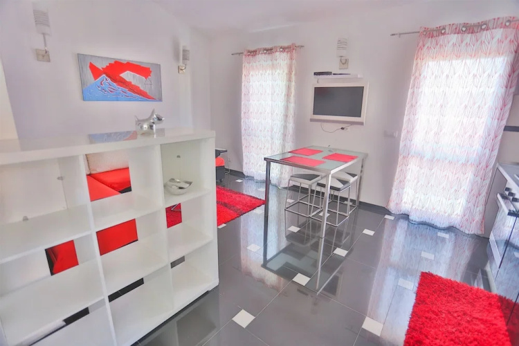 Apartments Kuić