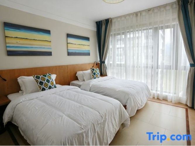 2 Bedrooms Deluxe Suite with sea view