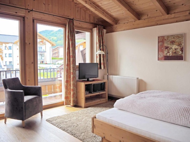 1 Bedroom Double Apartment