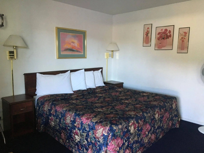 Best Budget Inn