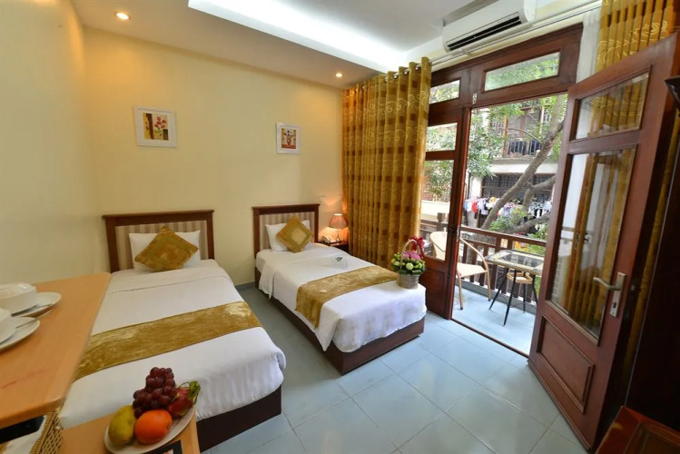 Hanoi Silver Moon Lakeview Hotel