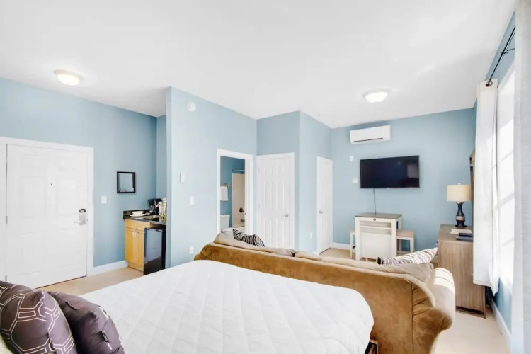 Guest rooms