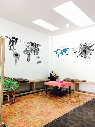 Lanta Friendly House