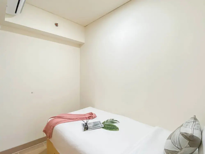 Spacious And Good 3Br At Meikarta Apartment