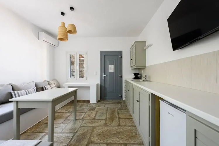 Phaedrus Living: Paros Cycladic Residences 1