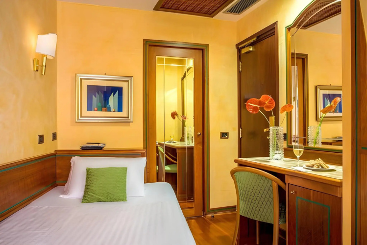 Hotel Regno