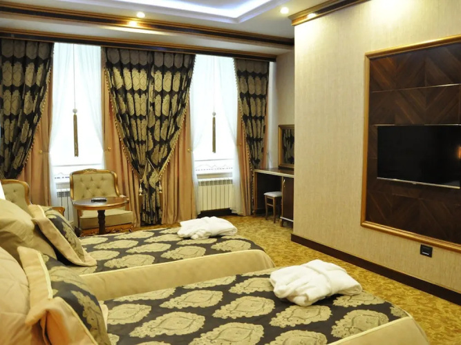 Joyy Hotel & Spa