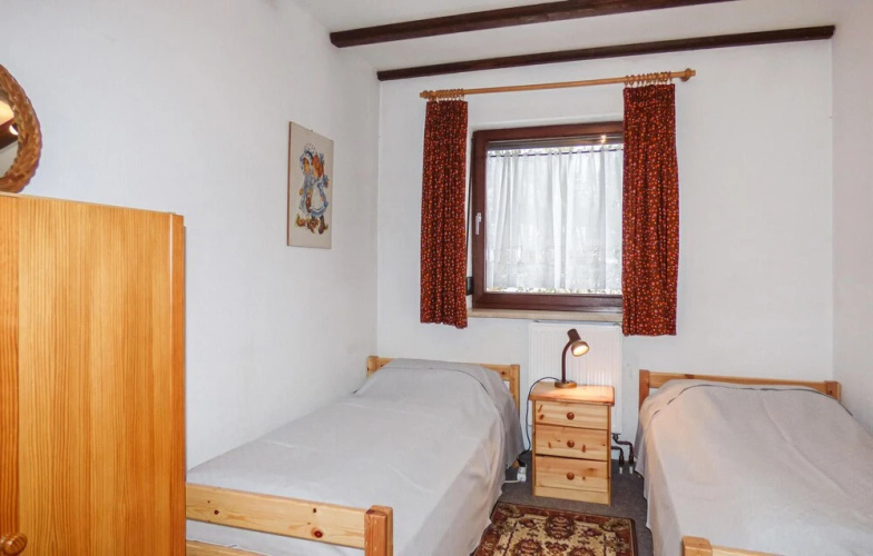 Beautiful Apartment in Arrach With 2 Bedrooms and Wifi