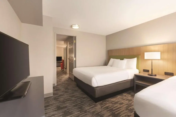 1 Bedroom Double Suite