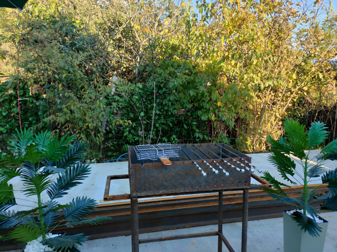 U svoikhGuest House