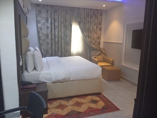 Premium room