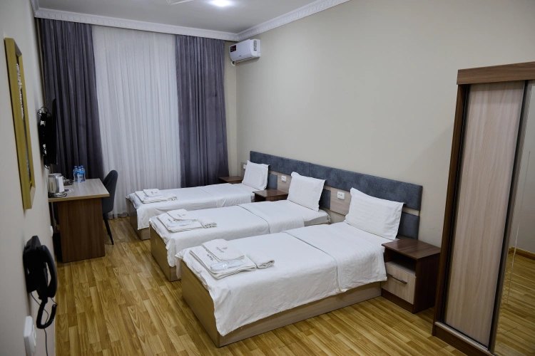 Superior Triple room