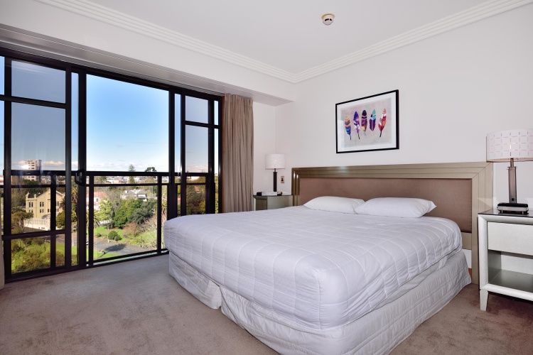 1 Bedroom Apartment with view