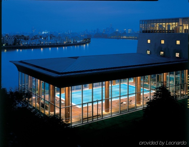 Canary Riverside Plaza Hotel photo 17