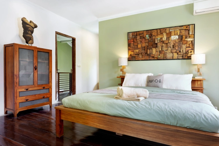 5 Bedrooms Villa with balcony