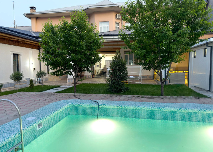 Laurel Hotel