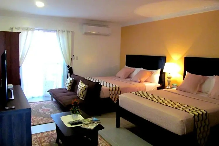 Deluxe Suite