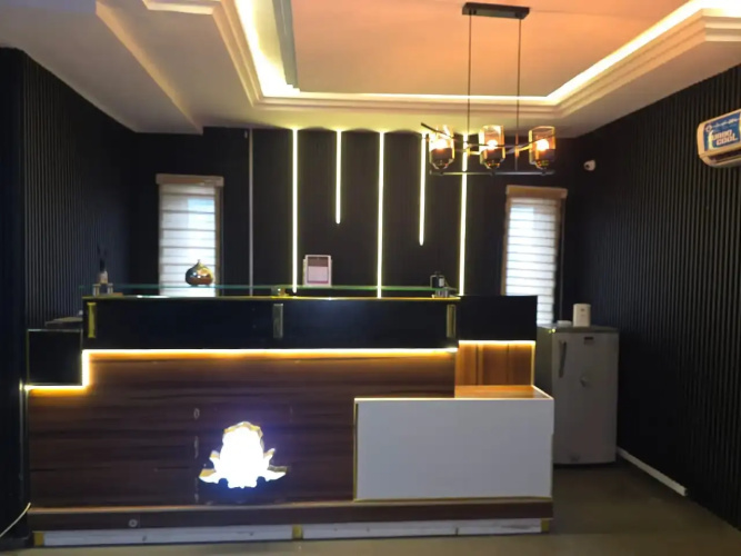 Shugaland Hotel