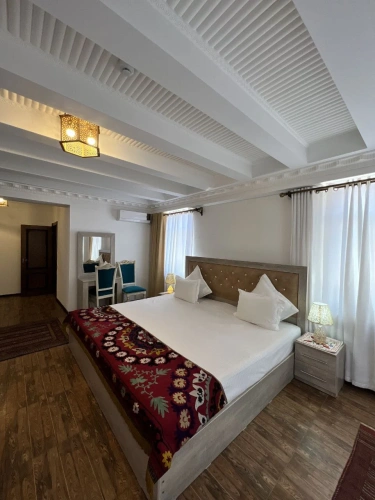 Suite with view