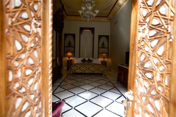 Deluxe Suite