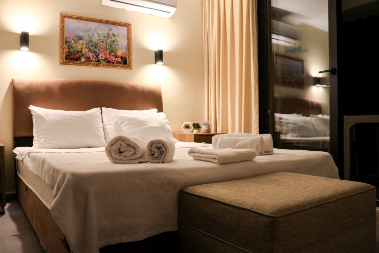 Standard Triple room with balcony and with view