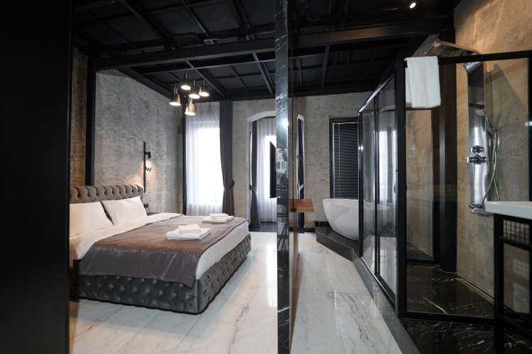 Double Suite with balcony and with view