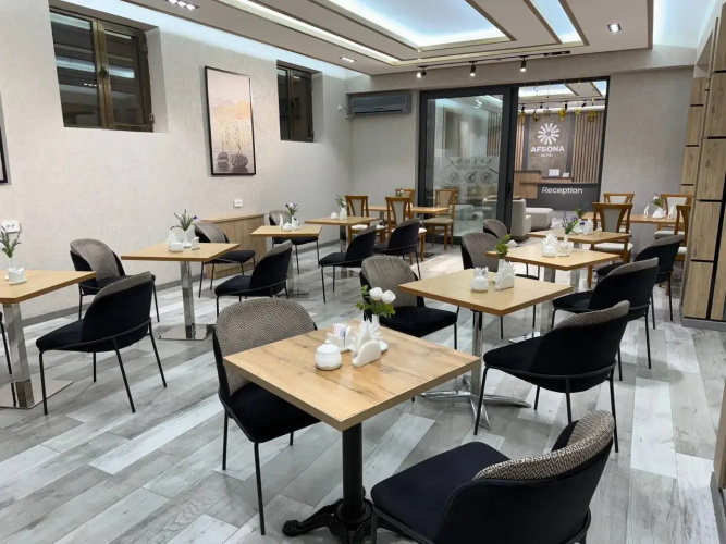 Afsona Hotel