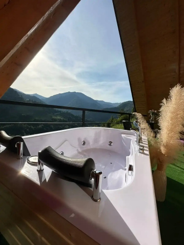 Chalet sunrise merisi