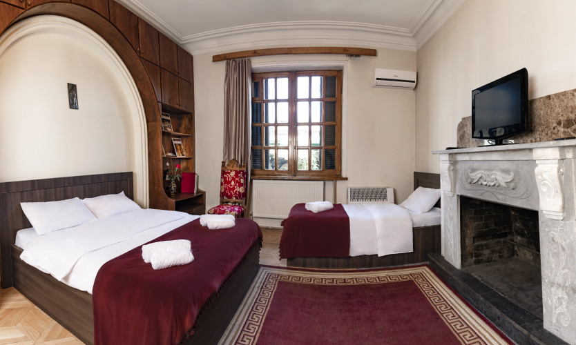 Vedzisi Graden Hotel