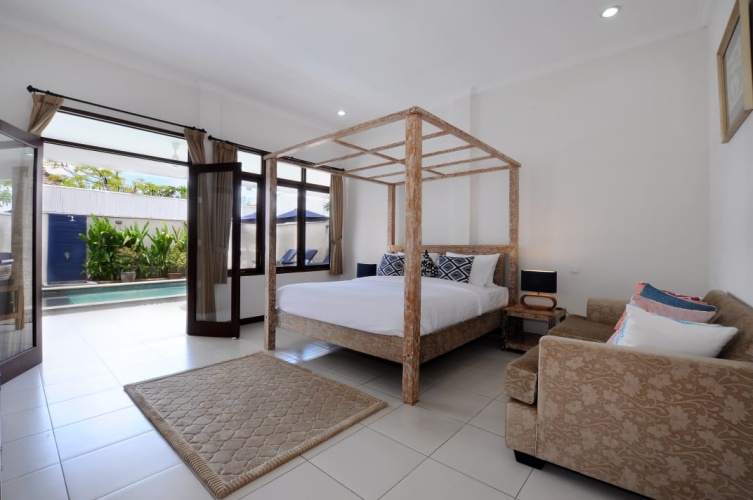 3 Bedrooms Villa