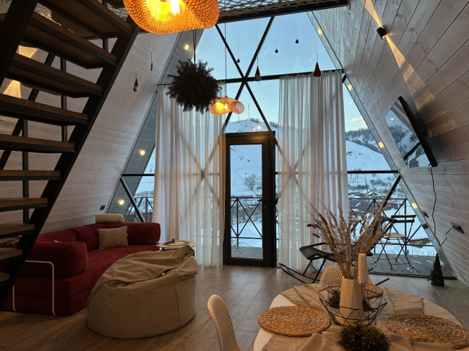Space Trip 1 Chalet