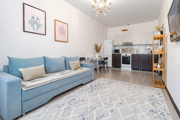 Ryadom S Batyr Moll Flat