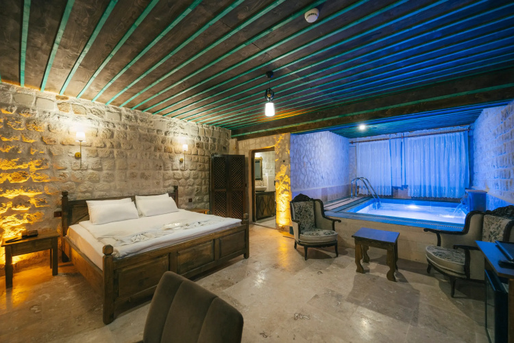 Cappatria Cave House Hotel